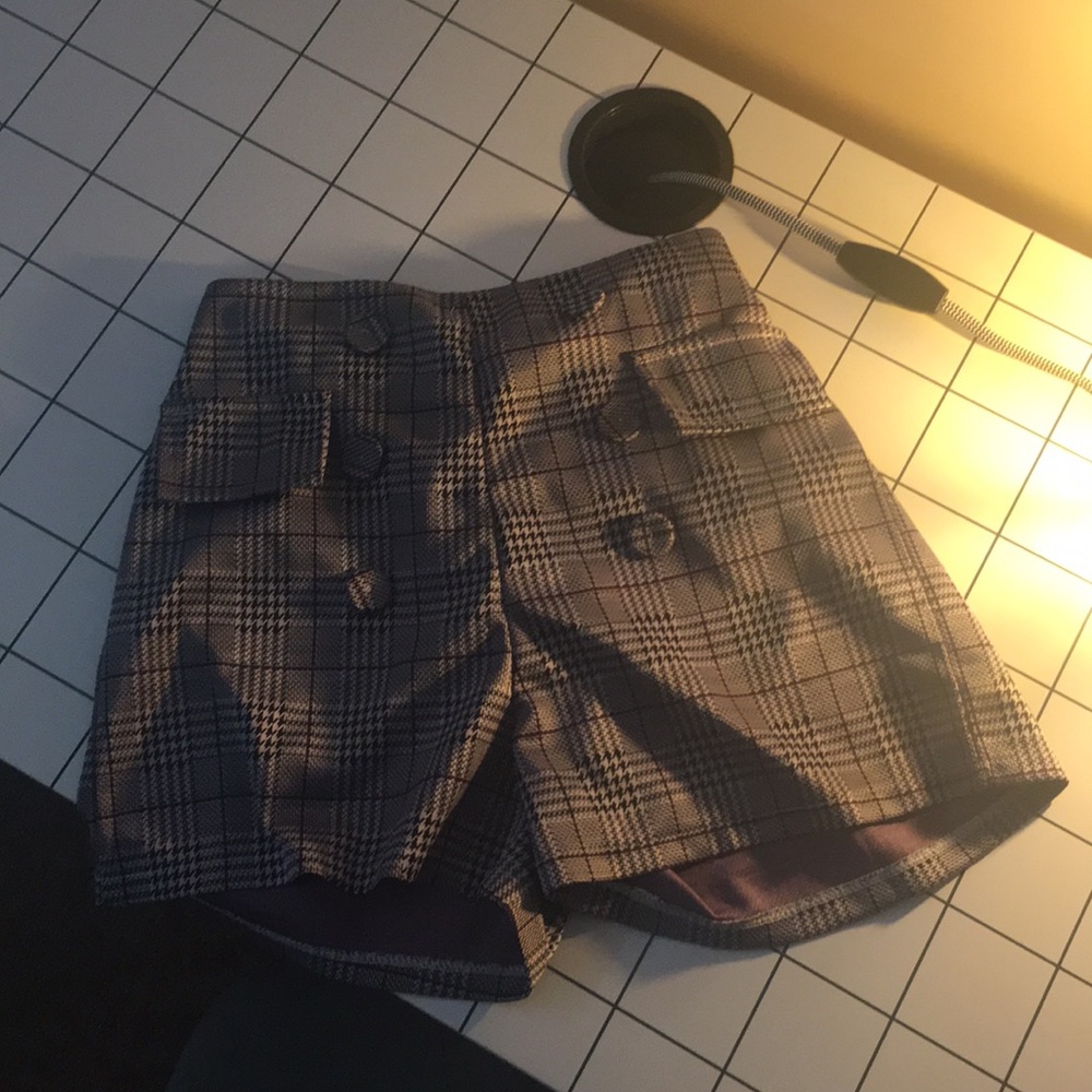 Patterned shorts